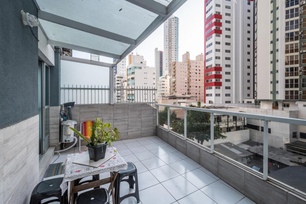 Em Frente Ao Shopping Atlantico! Com Sacada, Garagem E Ar Condicionado Balneario Camboriu Exterior photo
